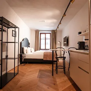 Lägenhetshotell H5 Grauer Baer &, Innsbruck